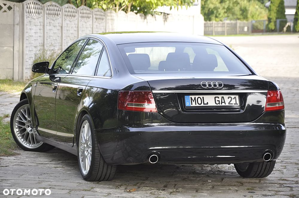 Audi A6 - 12