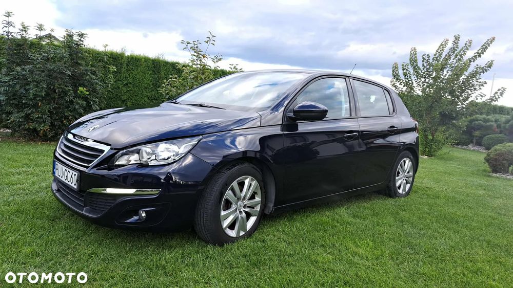 Peugeot 308 - 1