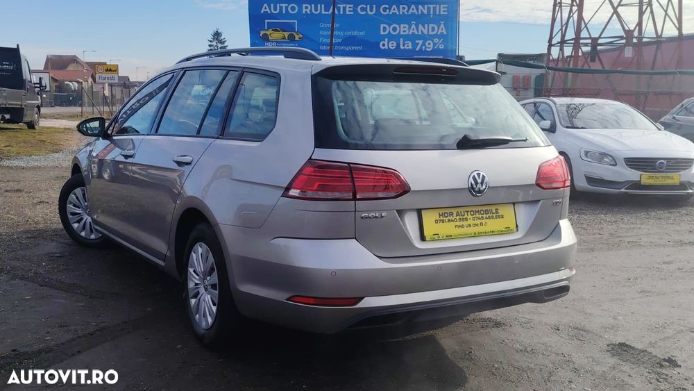 Volkswagen Golf 1.6 TDI (BlueMotion Technology) Comfortline - 16