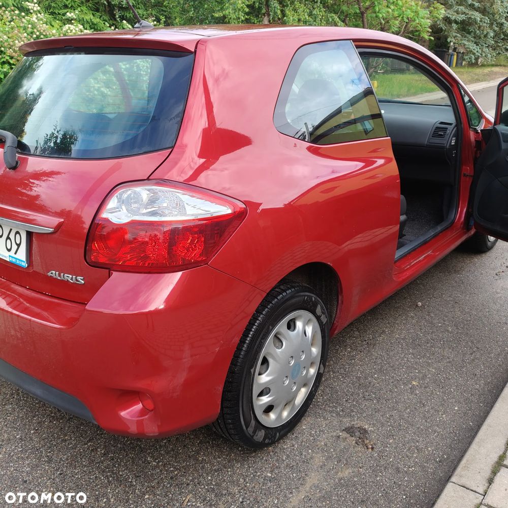 Toyota Auris 1.33 VVT-i Terra - 6