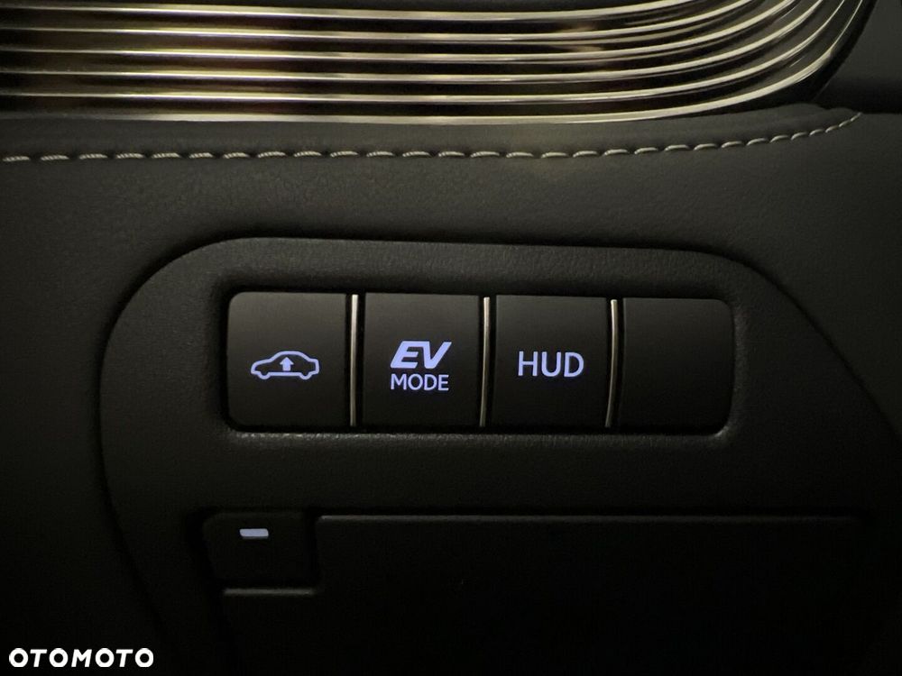 Lexus LS 500h Omotenashi AWD - 29