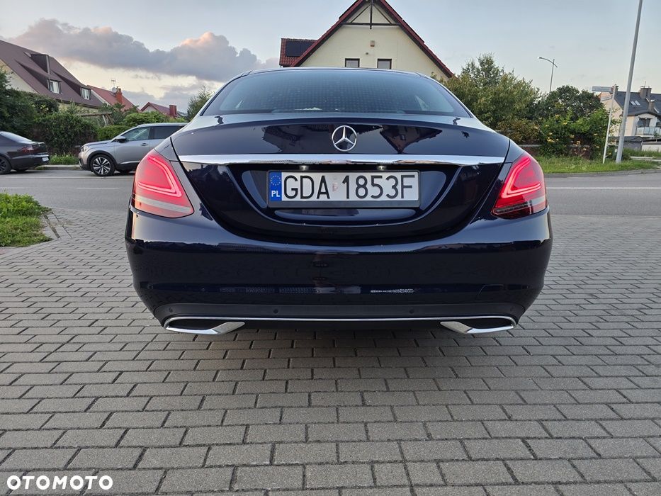 Mercedes-Benz Klasa C 220 d 9G-TRONIC - 4