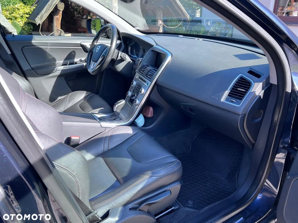 Volvo XC 60 - 11