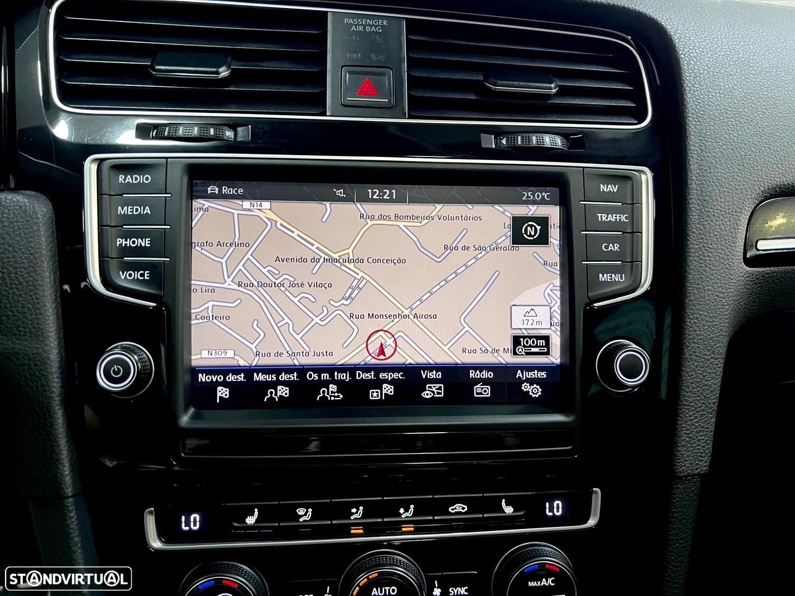 VW Golf - 45