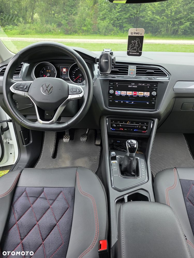Volkswagen Tiguan - 4