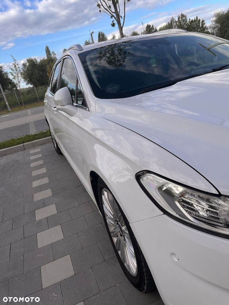 Ford Mondeo 2.0 TDCi STart-Stopp PowerShift-Aut Titanium - 4