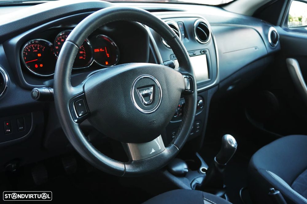 Dacia Sandero Stepway TCe 90 (S&S) Prestige - 8