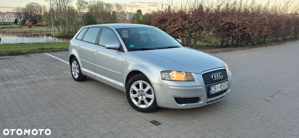 Audi A3 Sportback 1.6 Ambition - 1