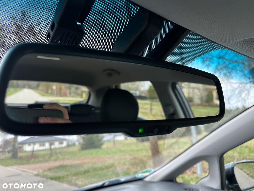 Kia Ceed 1.6 GDI Platinum Edition - 29