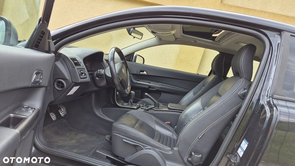 Volvo C30 D4 R-Design - 5