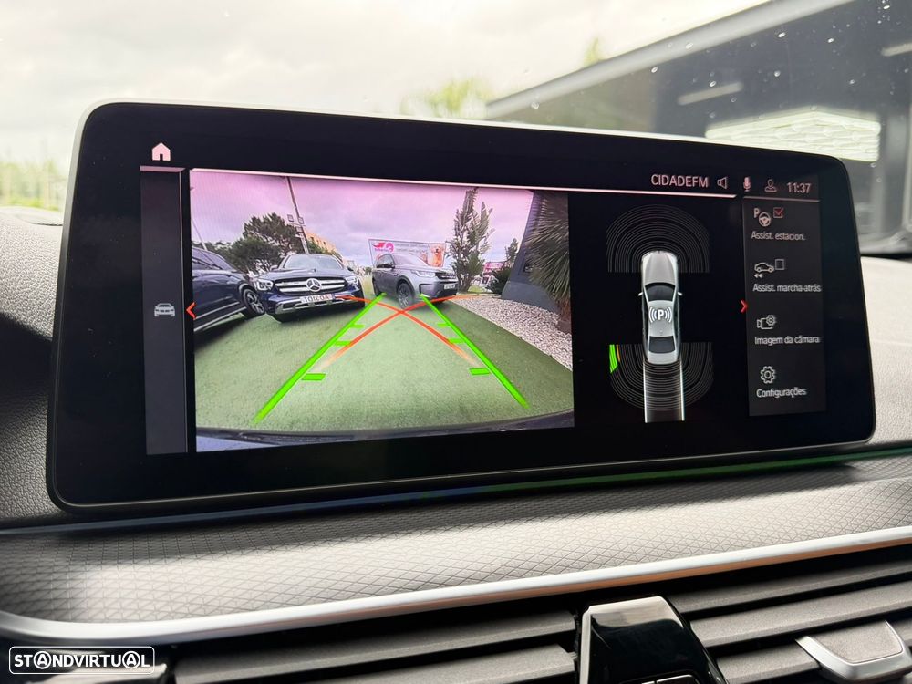 BMW 530 e Pack M - 40