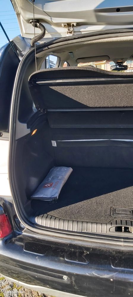 Citroën C3 Picasso 1.6 HDi Confort Airdream - 21