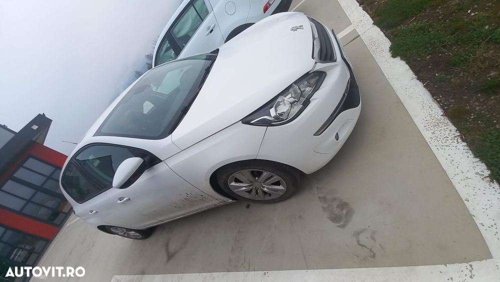 Dezmembram Peugeot 308 1.6 BlueHDI BHZ BH01 - 8