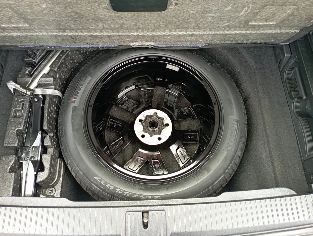Volkswagen Passat Variant 2.0 TDI EVO Business DSG - 35