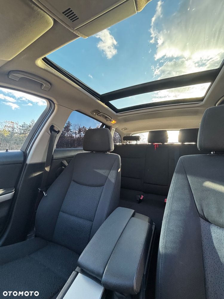 BMW Seria 3 320d - 12