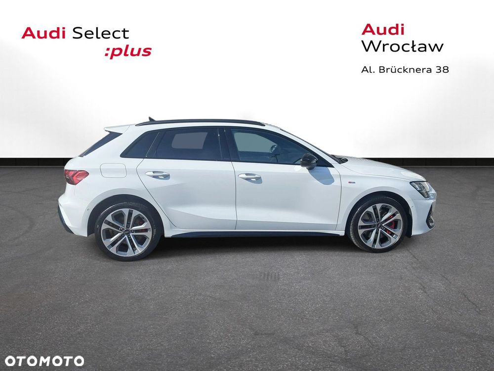 Audi A3 Sportback - 3