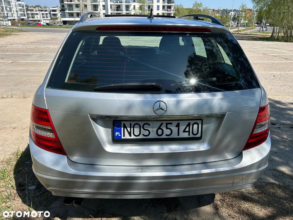 Mercedes-Benz Klasa C 200 CDI DPF Automatik BlueEFFICIENCY - 11