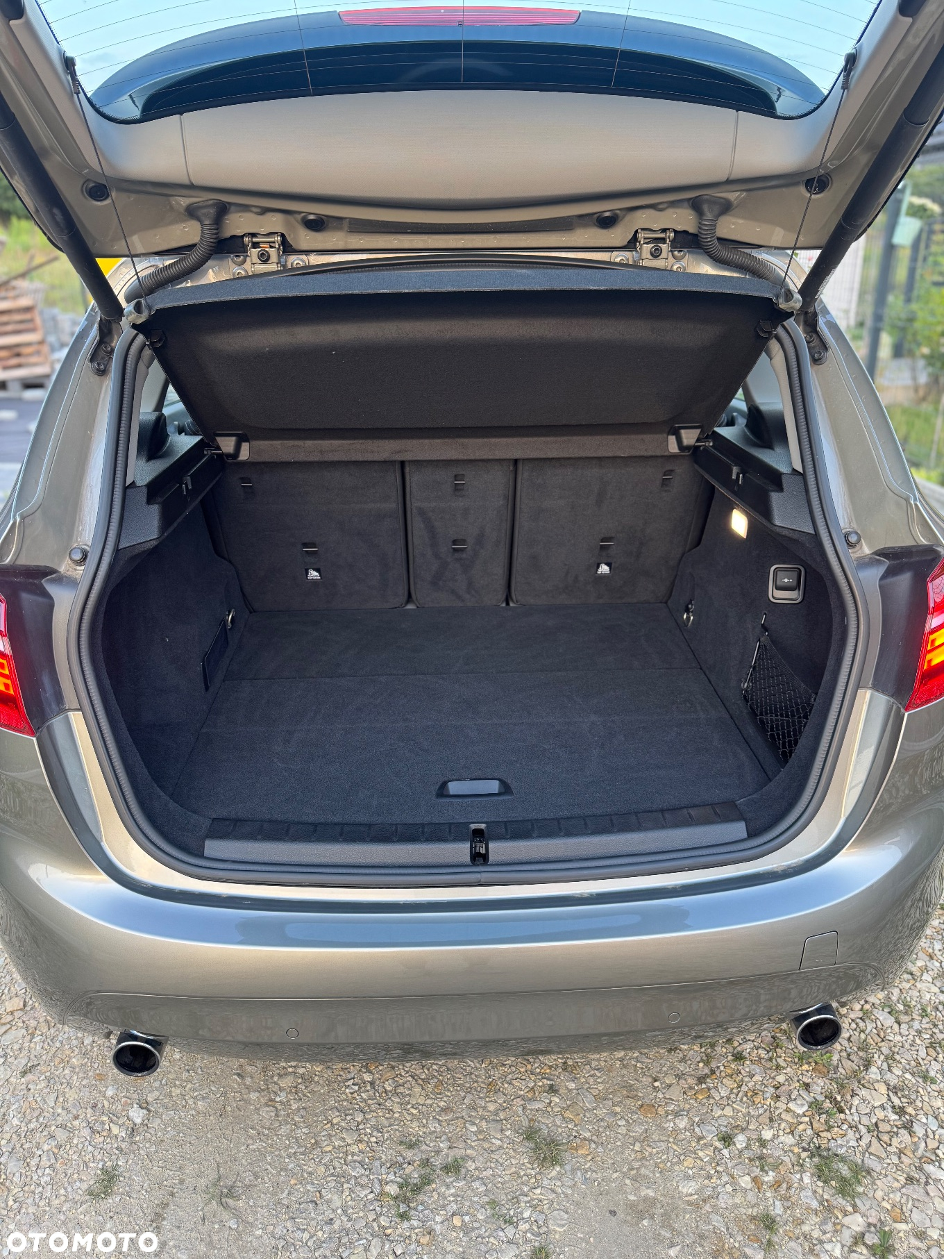 BMW Seria 2 220i Active Tourer Sport Line - 24