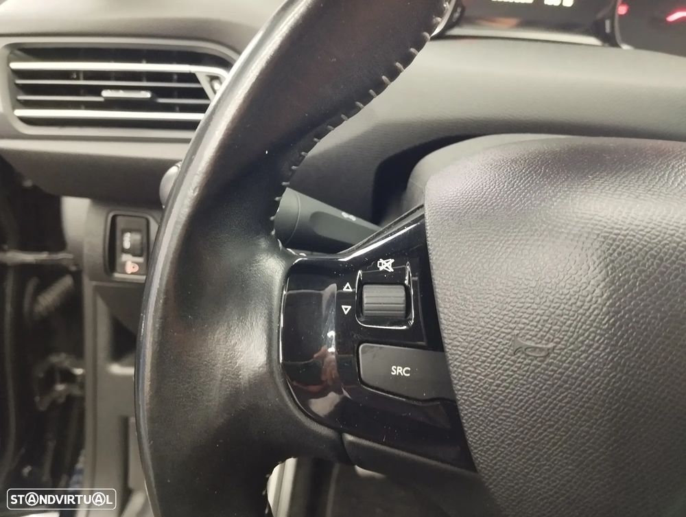 Peugeot 308 SW 1.6 BlueHDi Style - 21