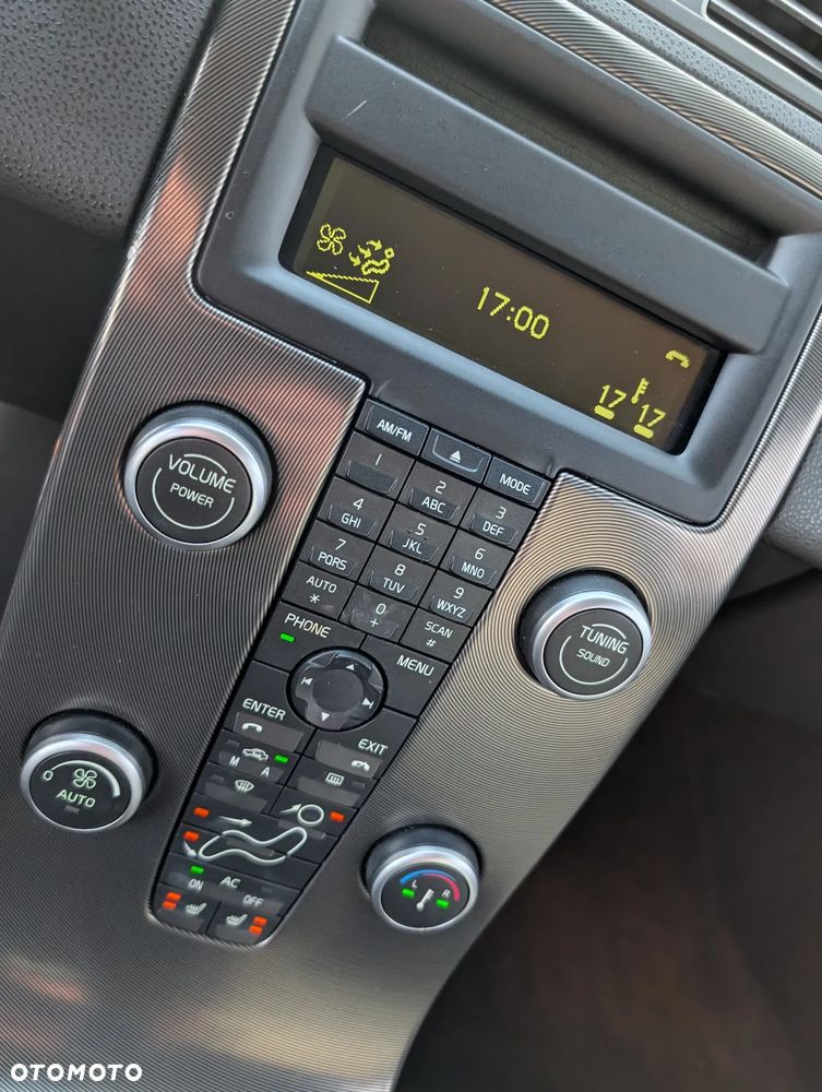 Volvo C30 D4 R-Design - 22