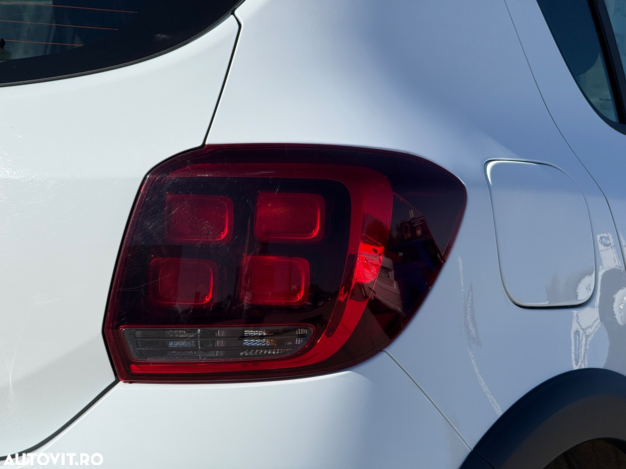 Dacia Sandero Stepway ECO-G 100 MT6 Comfort - 24