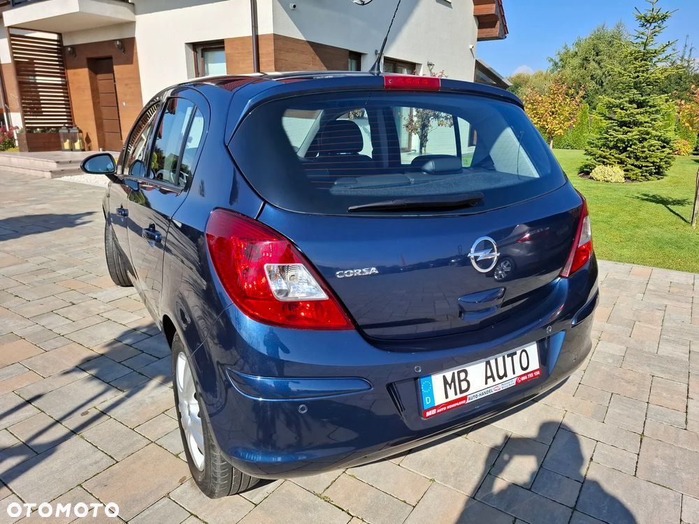 Opel Corsa 1.4 T Cosmo S&S - 17