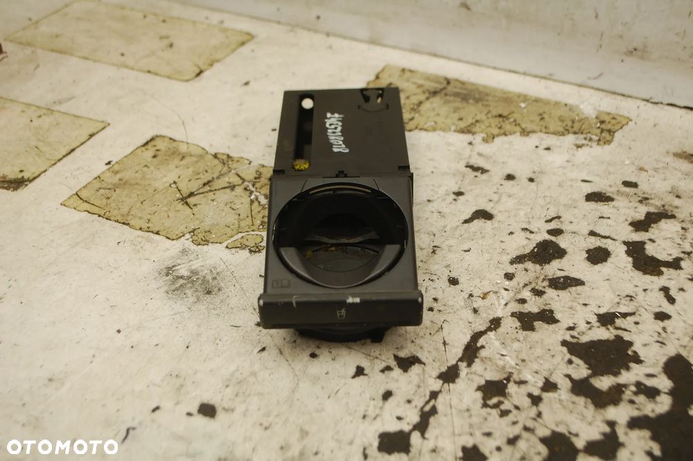 UCHWYT NA KUBKI CUPHOLDER 8L0862534F AUDI A3 8L LIFT - 1
