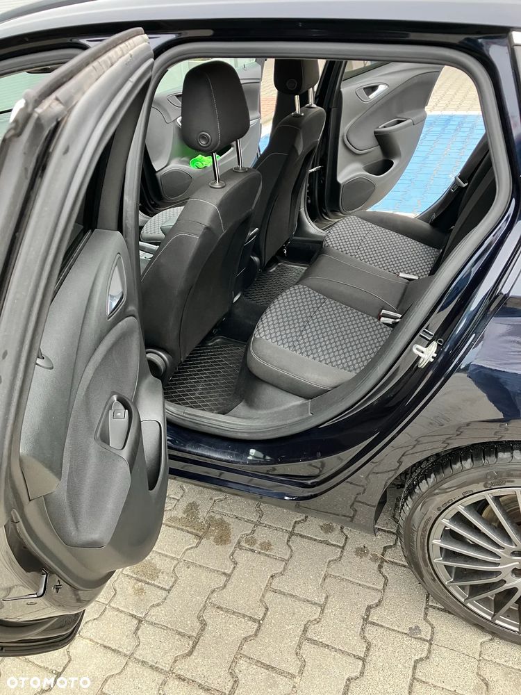 Opel Astra - 15