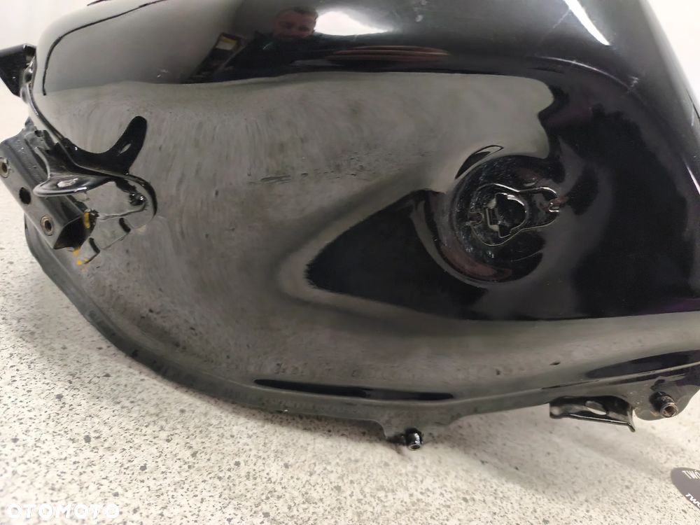 Bak, zbiornik paliwa KTM 125 Duke - 9