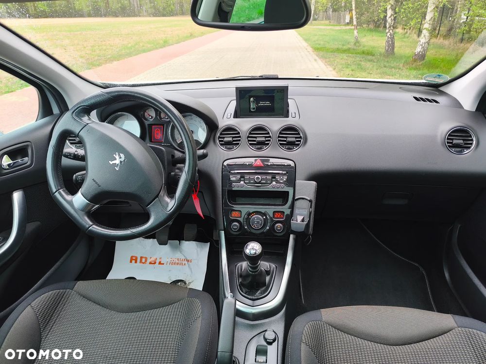 Peugeot 308 BlueHDi 120 Stop & Start Business-Line - 28