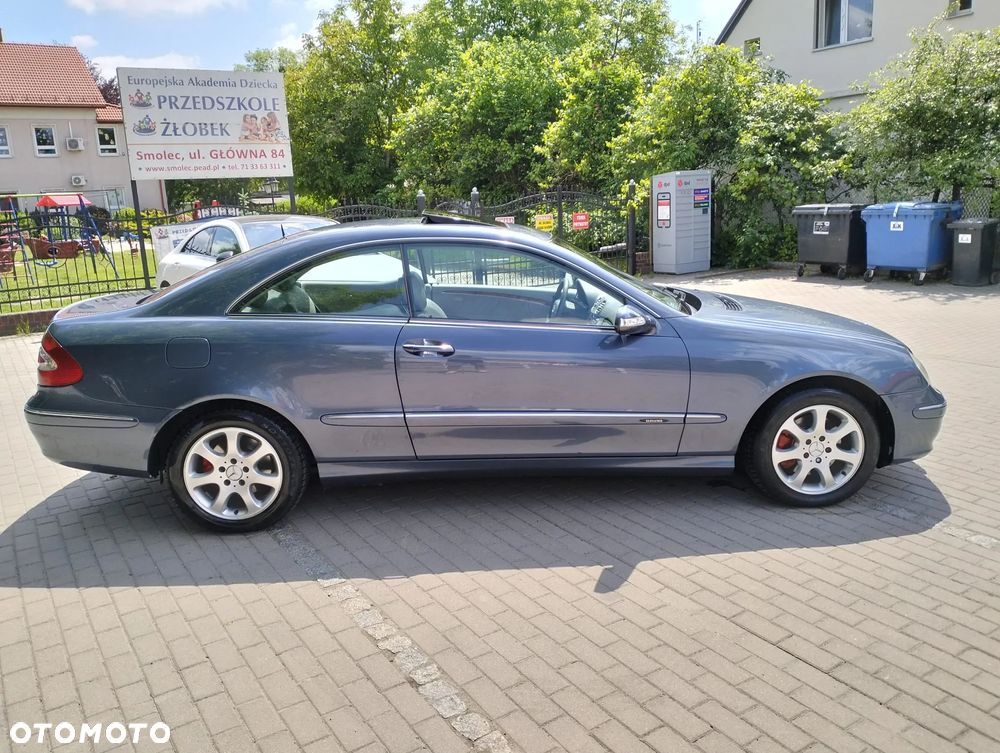 Mercedes-Benz CLK - 5