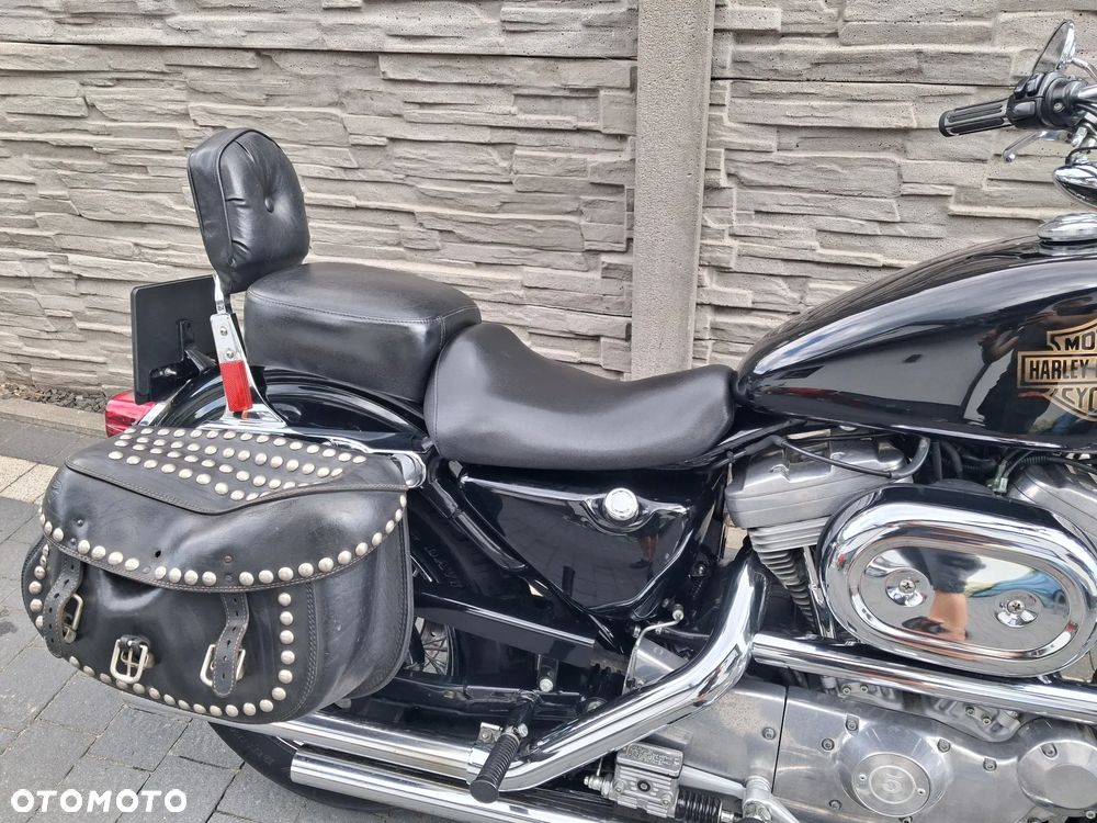 Harley-Davidson Sportster Custom 883C - 10