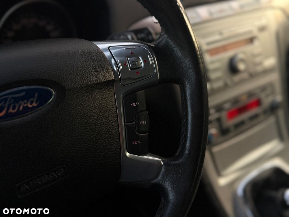 Ford Galaxy 2.0 TDCi Gold X - 20