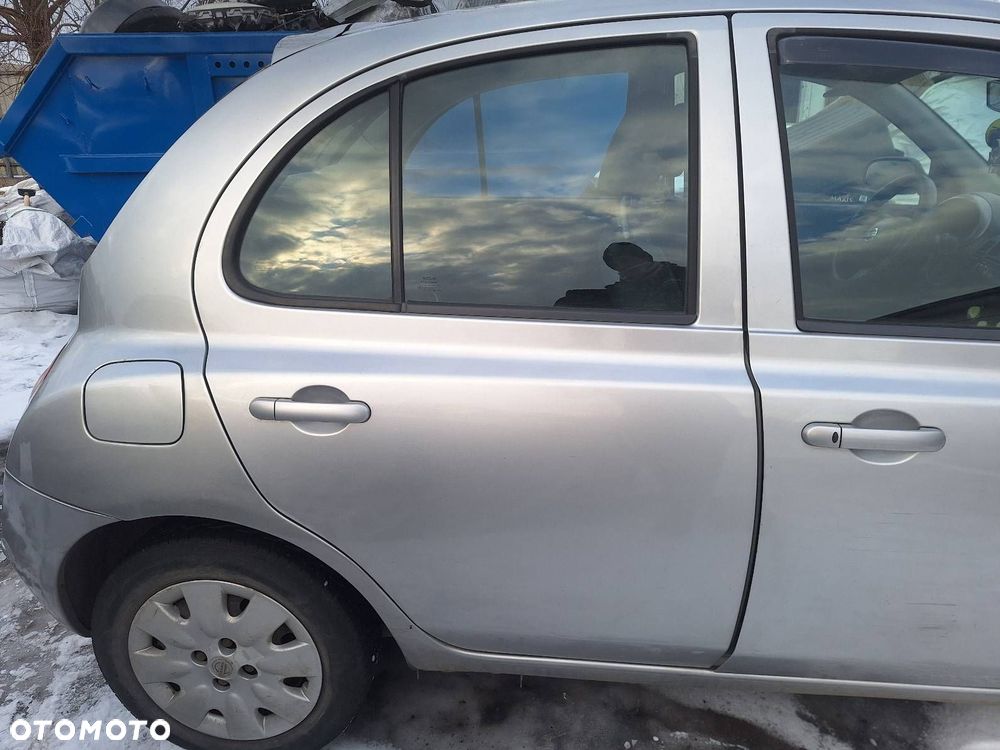 DRZWI KOMPLETNE PRAWY TYŁ NISSAN MICRA K12 KY0 - 1