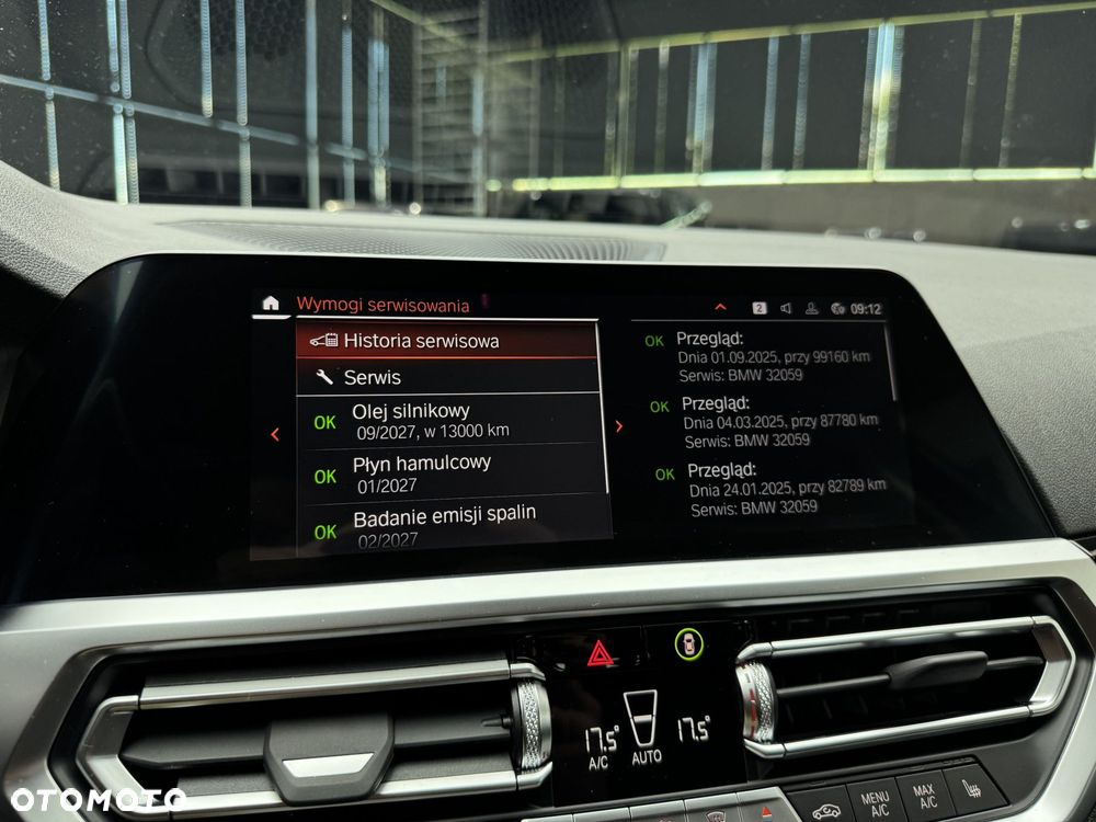 BMW Seria 3 320i Advantage - 32