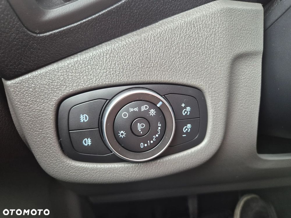 Ford Tourneo Connect Gr 1.5 EcoBlue Trend - 13