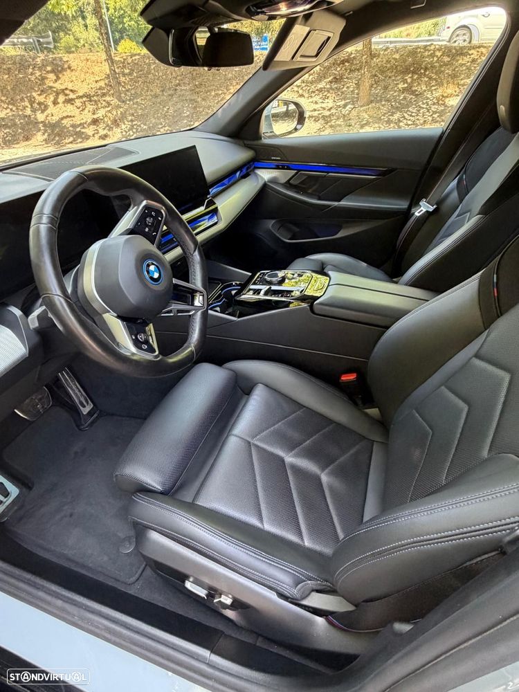 BMW i5 eDrive40 Pack Desportivo M - 10