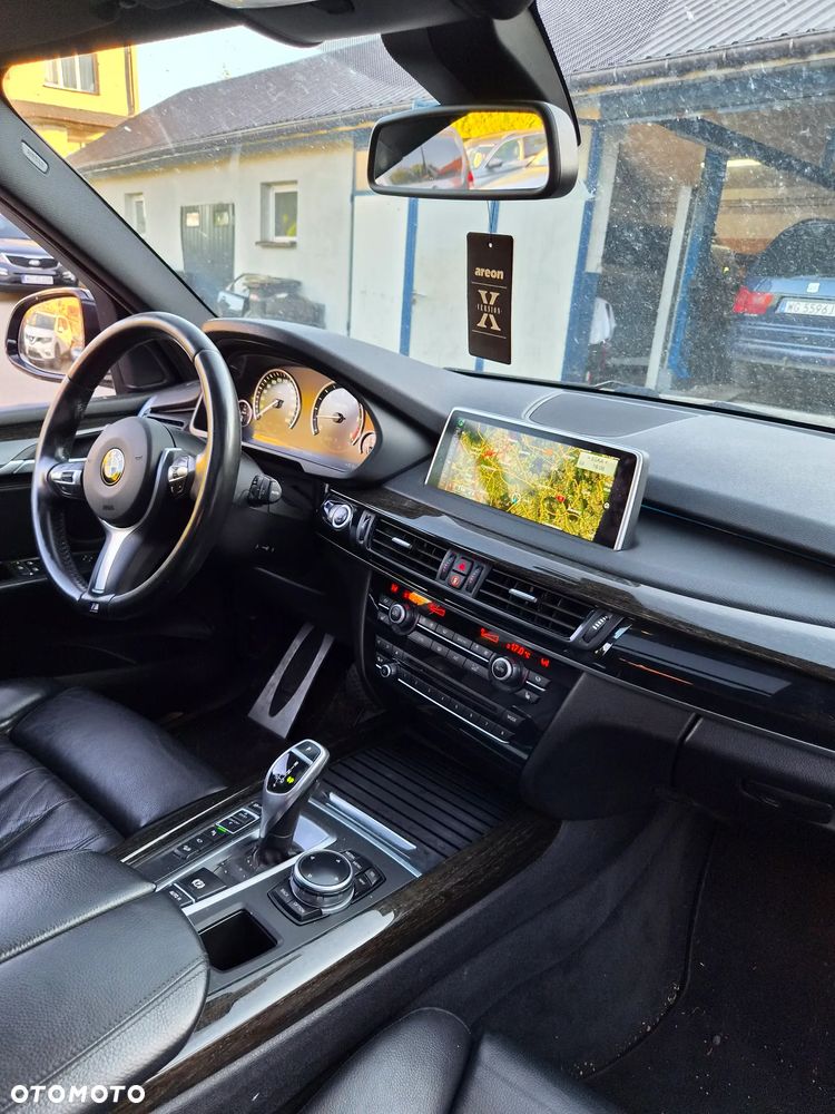 BMW X5 xDrive40d - 33