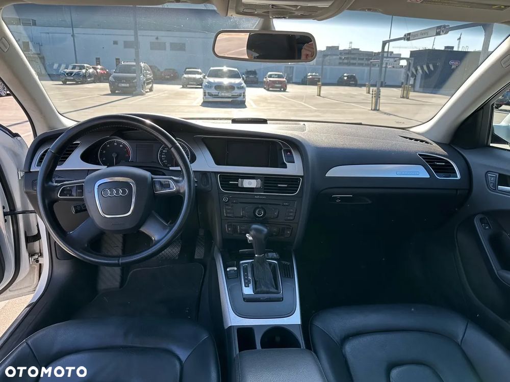 Audi A4 Limousine 2.0 TFSI quattro S tronic Ambiente - 11