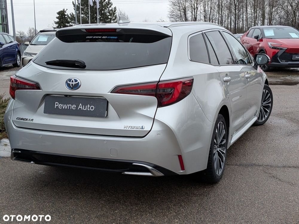 Toyota Corolla 2.0 Hybrid Style - 17