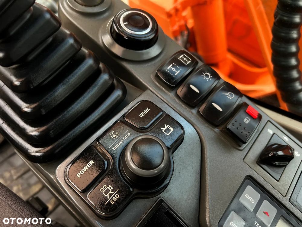 Doosan DX140W-3 - 16