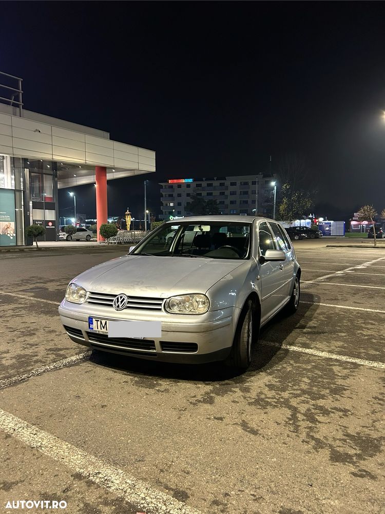 Volkswagen Golf 1.4 - 1