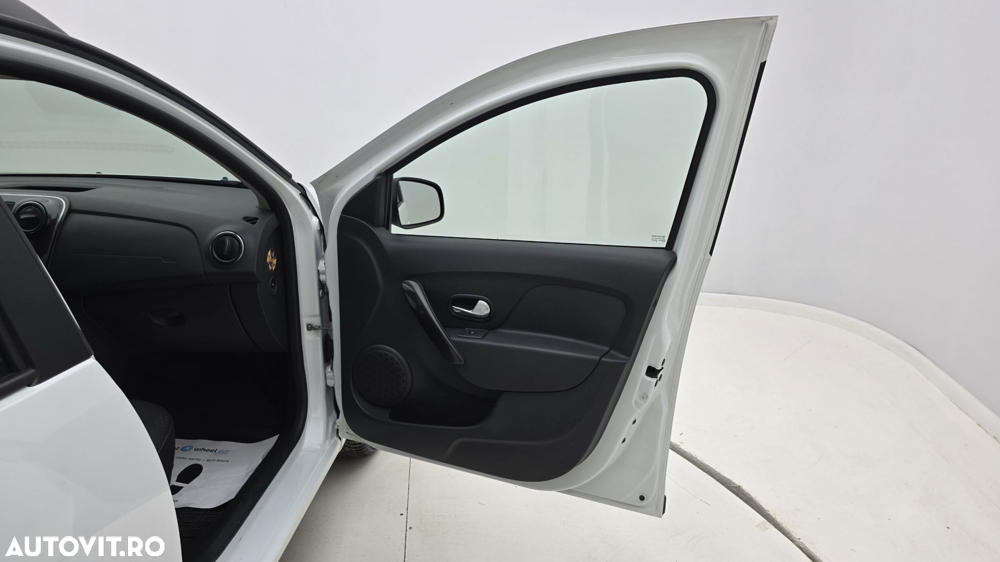 Dacia Logan MCV 1.5 Blue dCi Laureate - 18