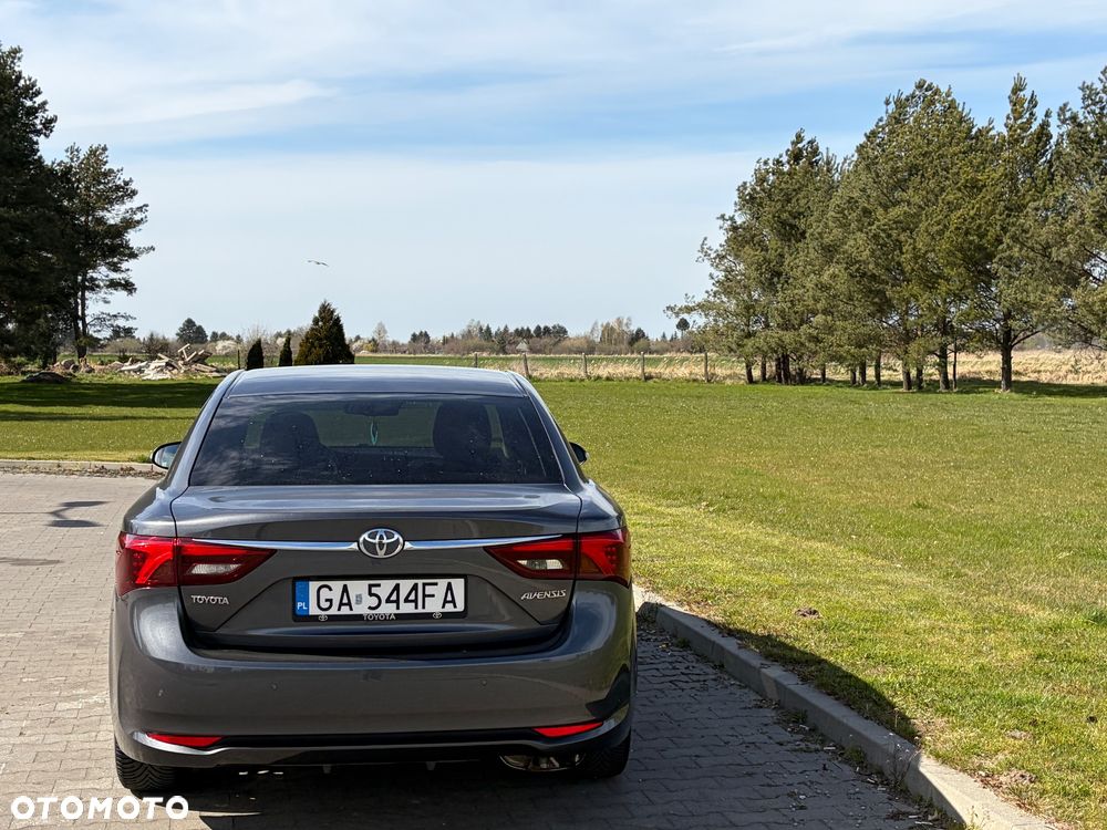 Toyota Avensis 1.8 Prestige - 15