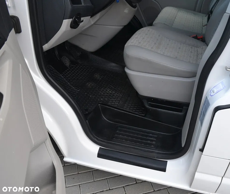 Volkswagen Transporter T6 Lang - 11