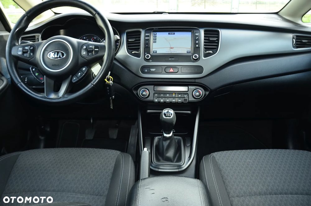 Kia Carens 1.7 CRDi XL - 24