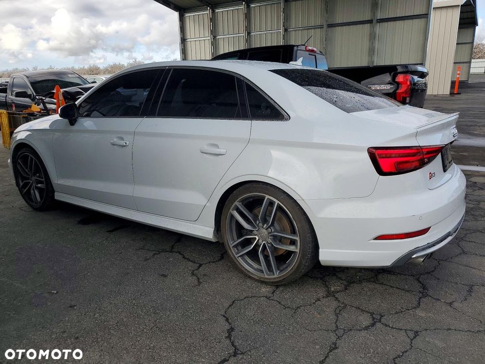 Audi S3 Limousine - 4