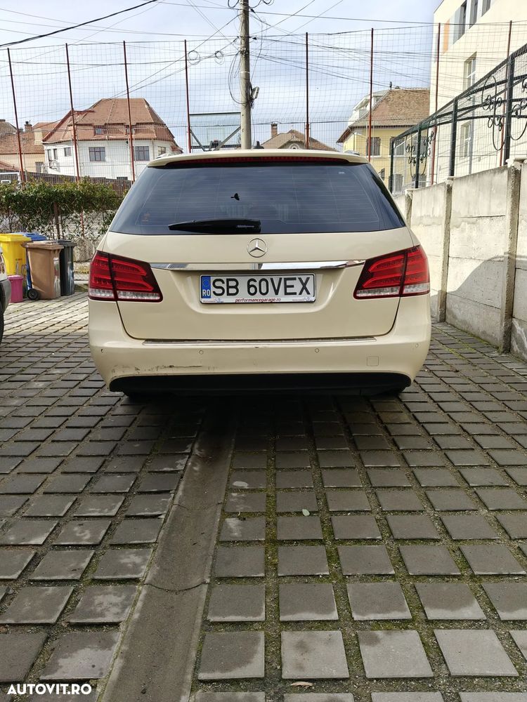 Mercedes-Benz E 200 BlueTEC 7G-TRONIC - 4