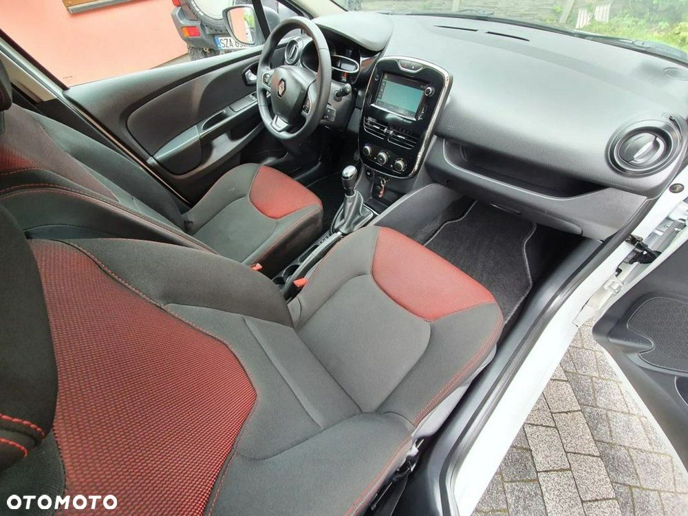 Renault Clio - 5