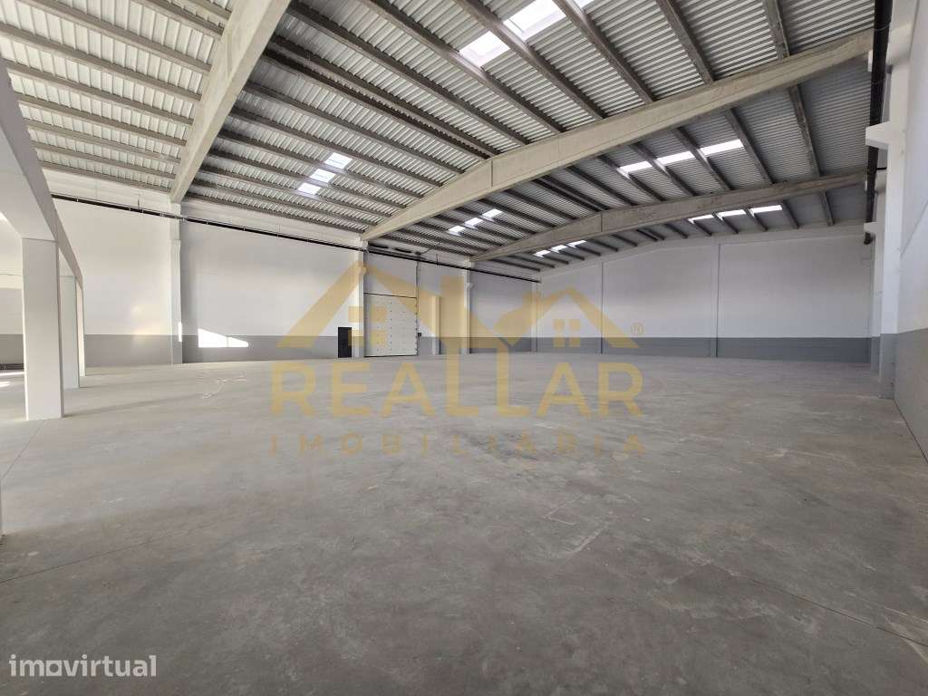 Armazém Novo para Arrendamento em Amorim - Póvoa de Varzim - Grande imagem: 3/18